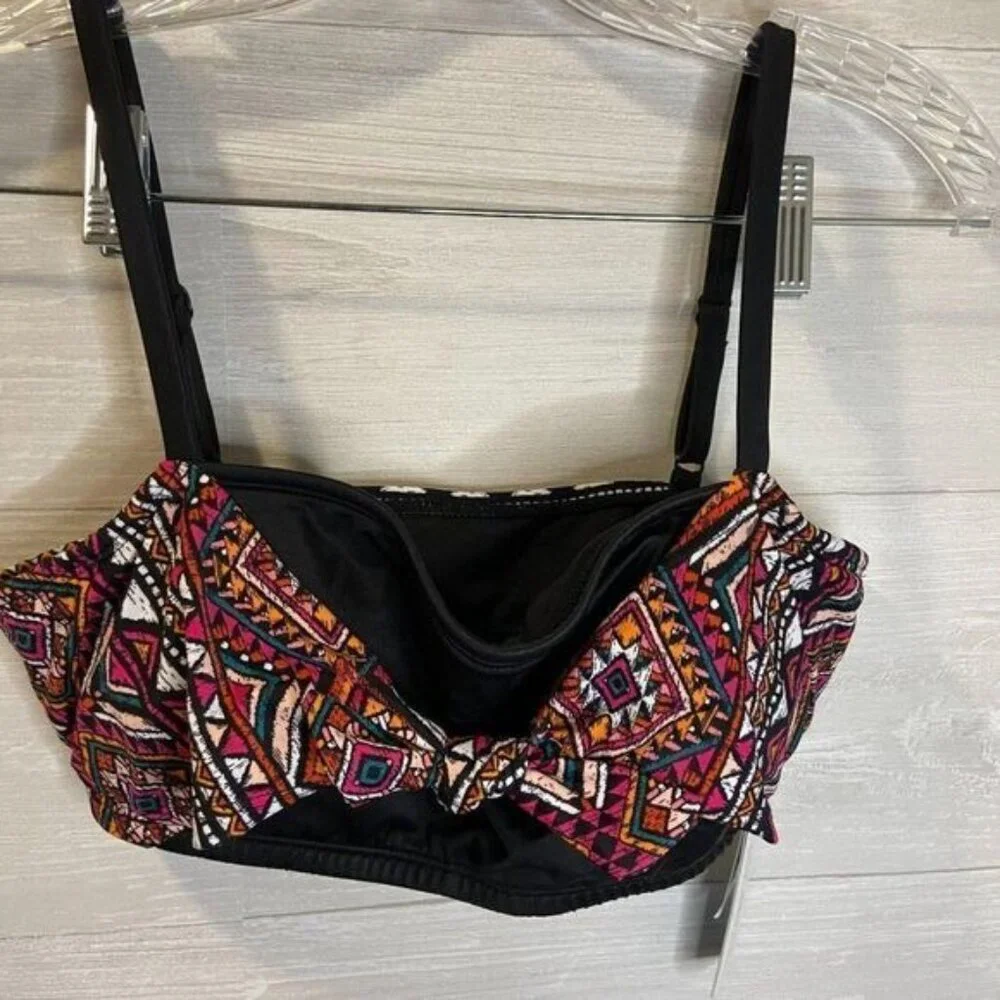 Beach Betty Bandeau Geometric Knotted Front‎ Bikini Top NWT Swimwear